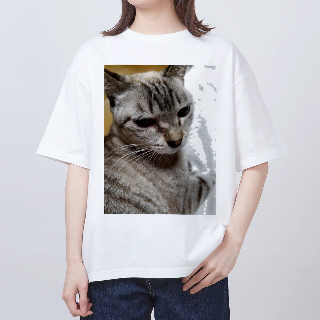 ねこの森でお散歩のさあ、モフりなさいよ。 Oversized T-Shirt