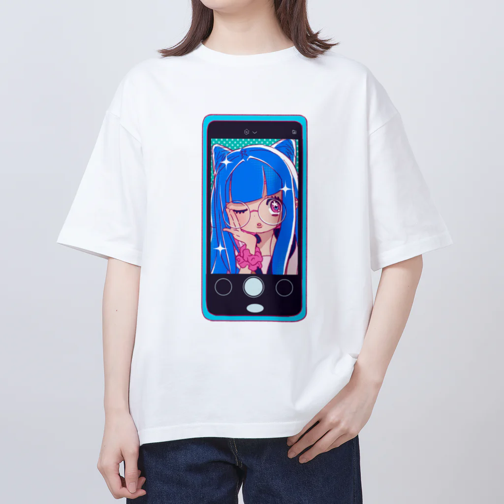 りんめろショップの地雷ちゃんセルフィ― Oversized T-Shirt