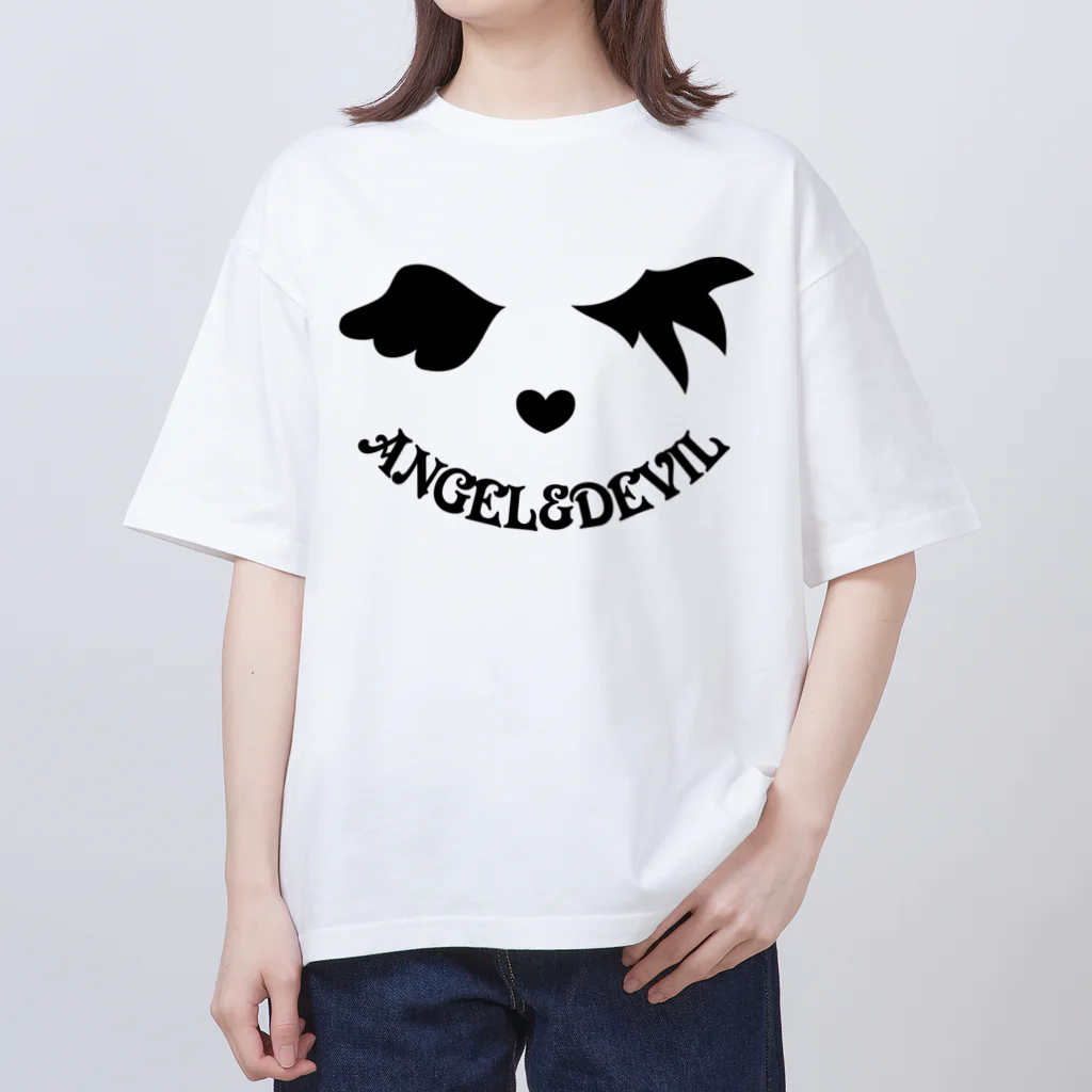 A33の【フロント印刷】エンジェル＆デビル Oversized T-Shirt