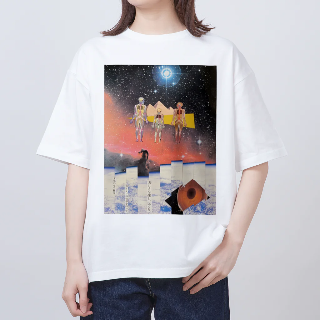 the KINKY Designの地球と人と家族　（ Kohei Itatani design） Oversized T-Shirt