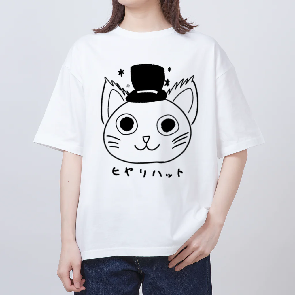 nika722のヒヤリキャット オーバーサイズTシャツ