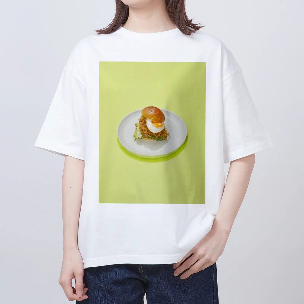 ara-araのヤキソババーガー Oversized T-Shirt