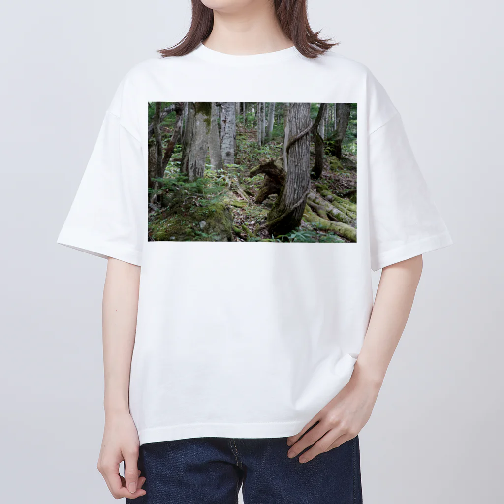 potekotamnのフェイクくま Oversized T-Shirt