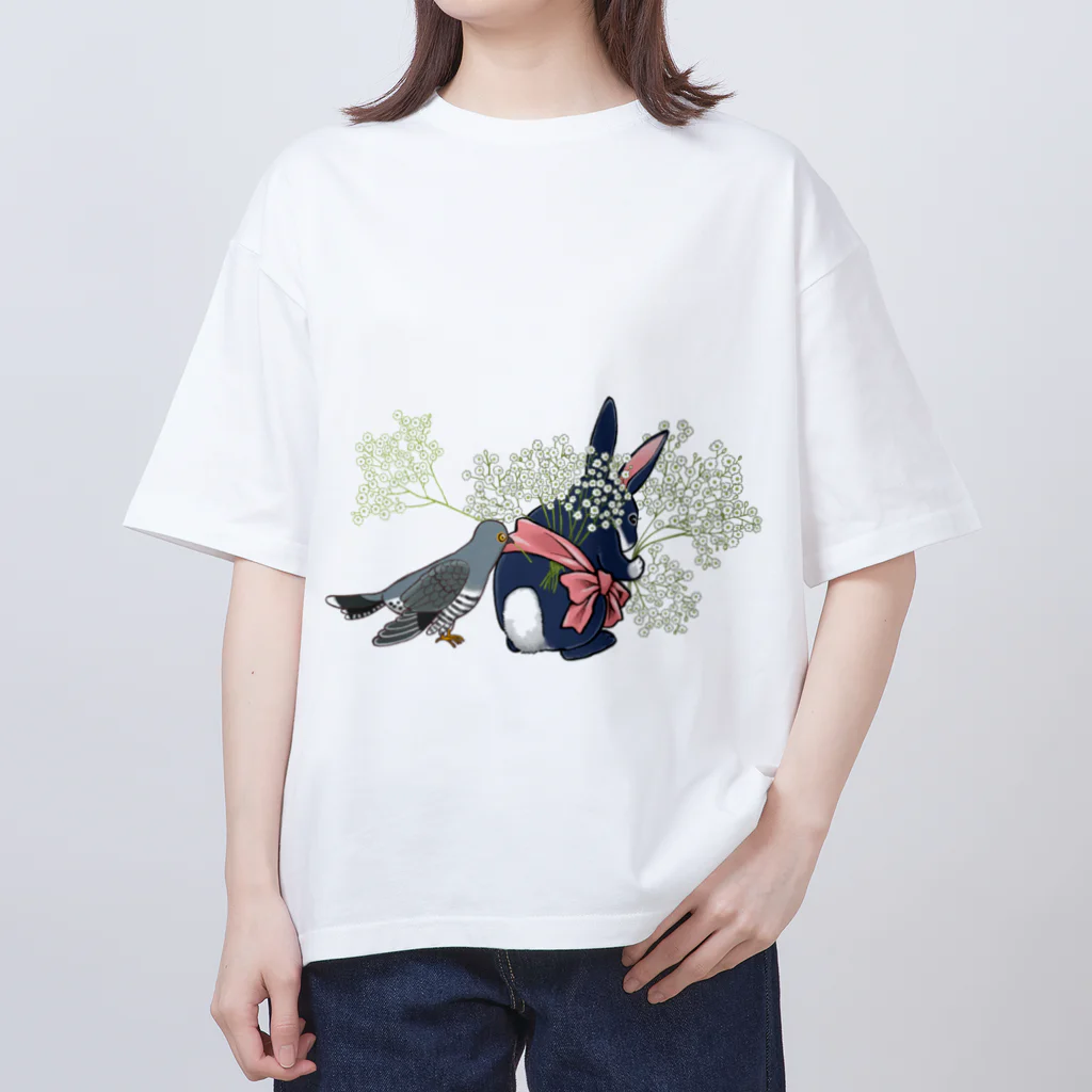 bennのかすみ草を集めるうさぎとカッコウ オーバーサイズTシャツ