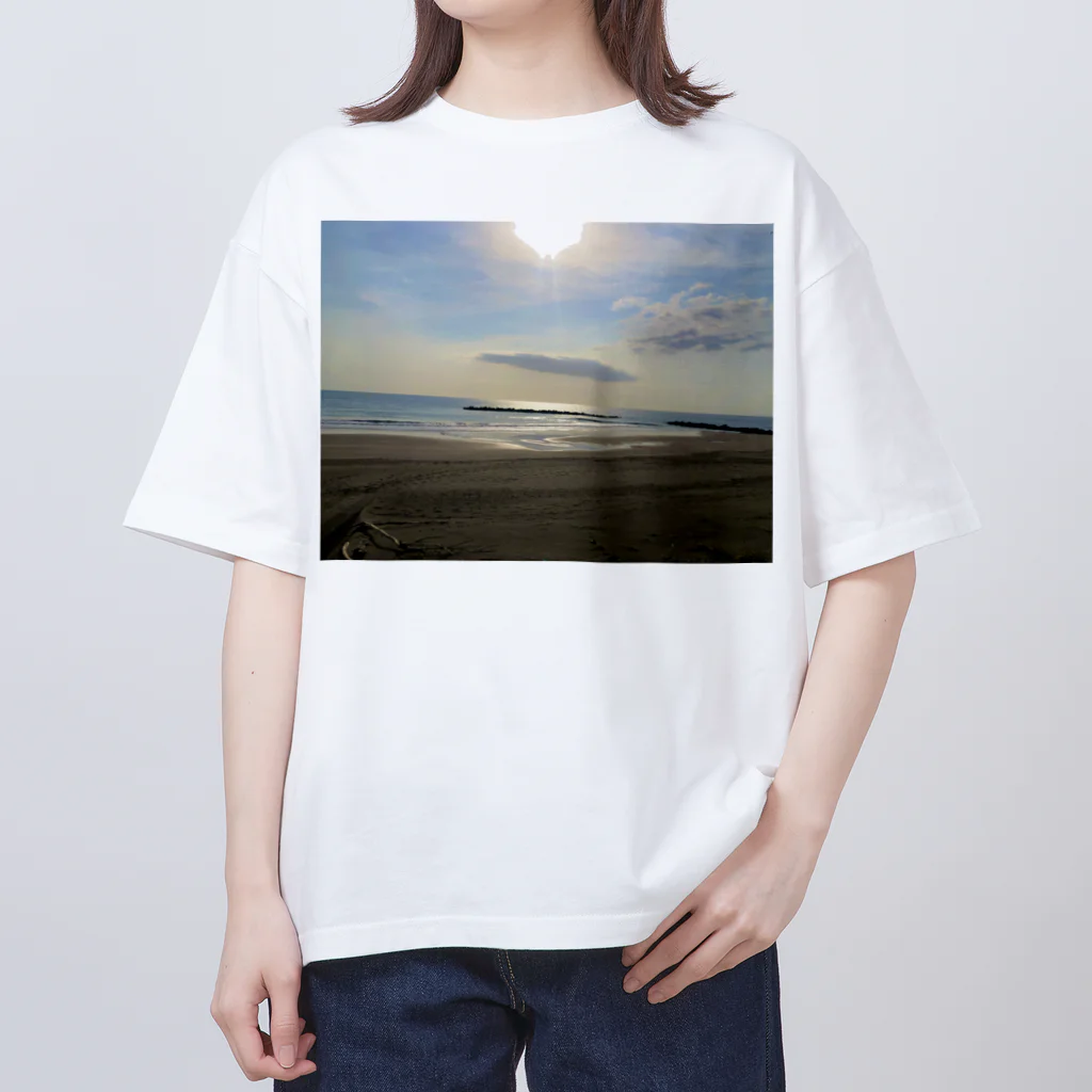 あべこのお店 の北海道の朝 Oversized T-Shirt