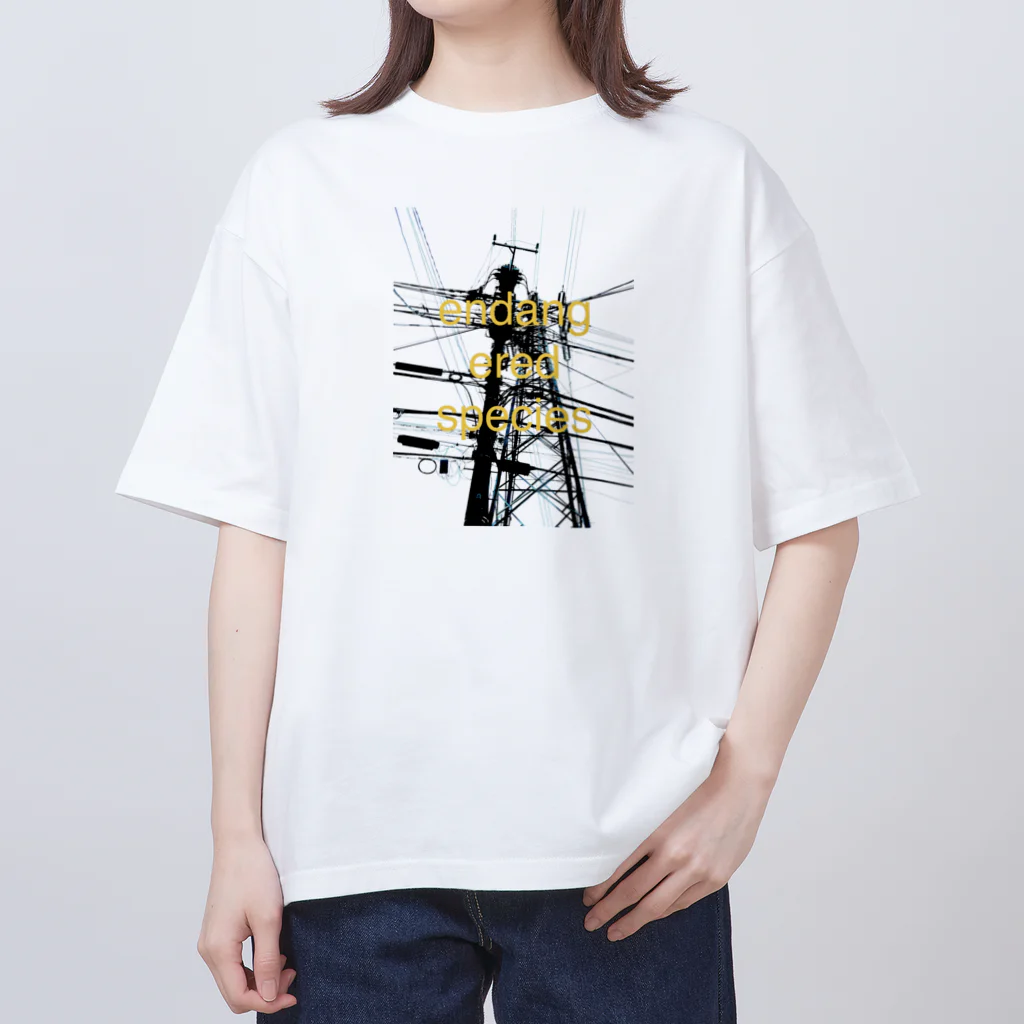 parallel spaceの絶滅危惧種 オーバーサイズTシャツ