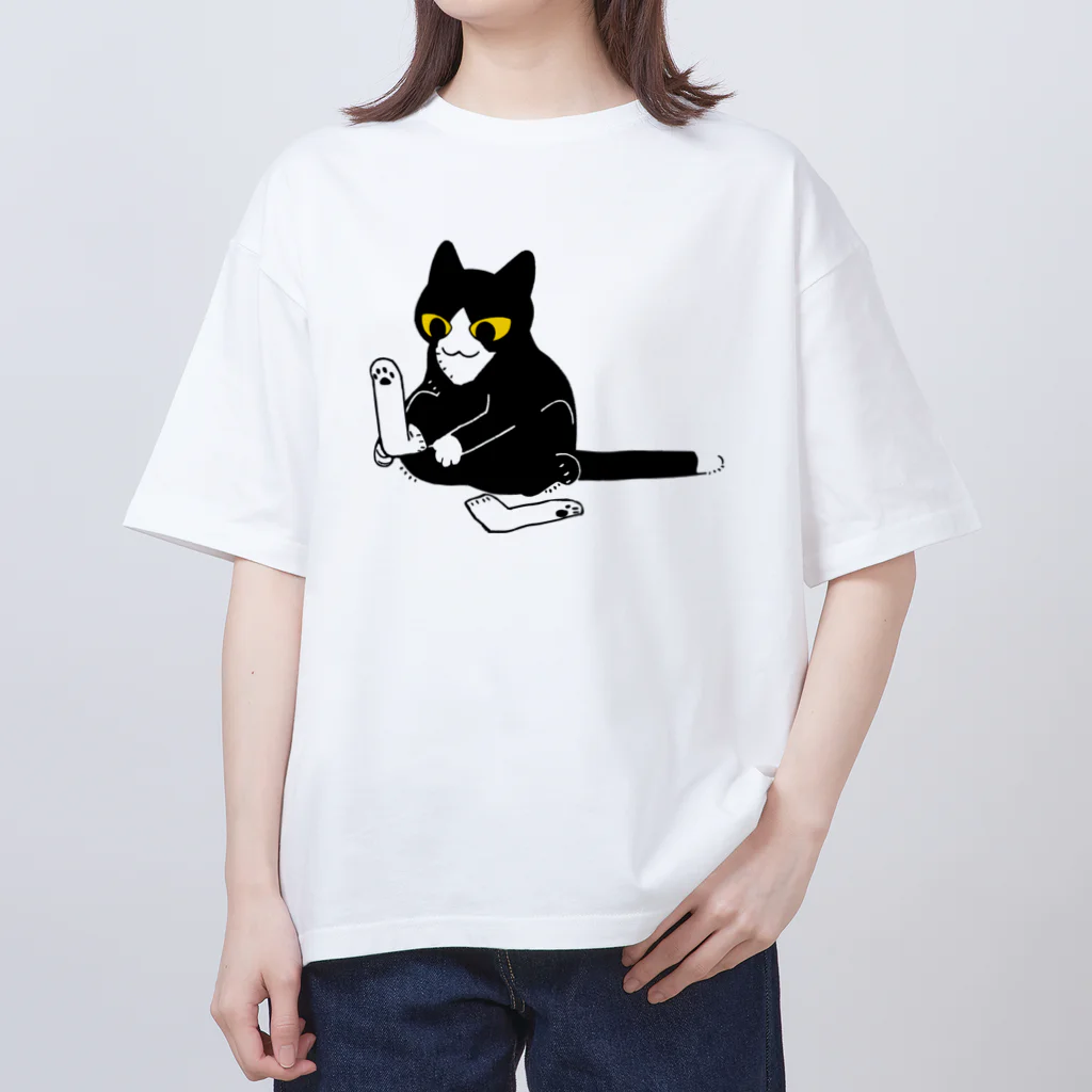 ふじひとのくつした猫 Oversized T-Shirt