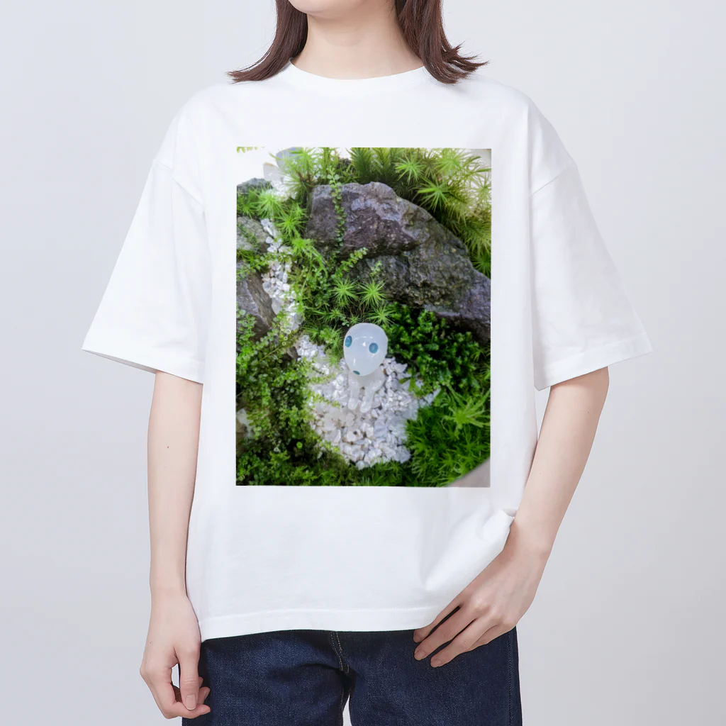 アトリエWindwingの苔テラリウム　雅 オーバーサイズTシャツ