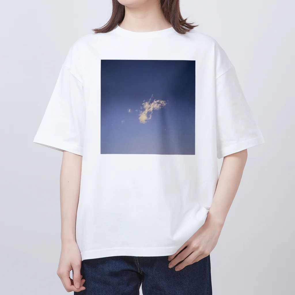 lisa444444のはっち Oversized T-Shirt