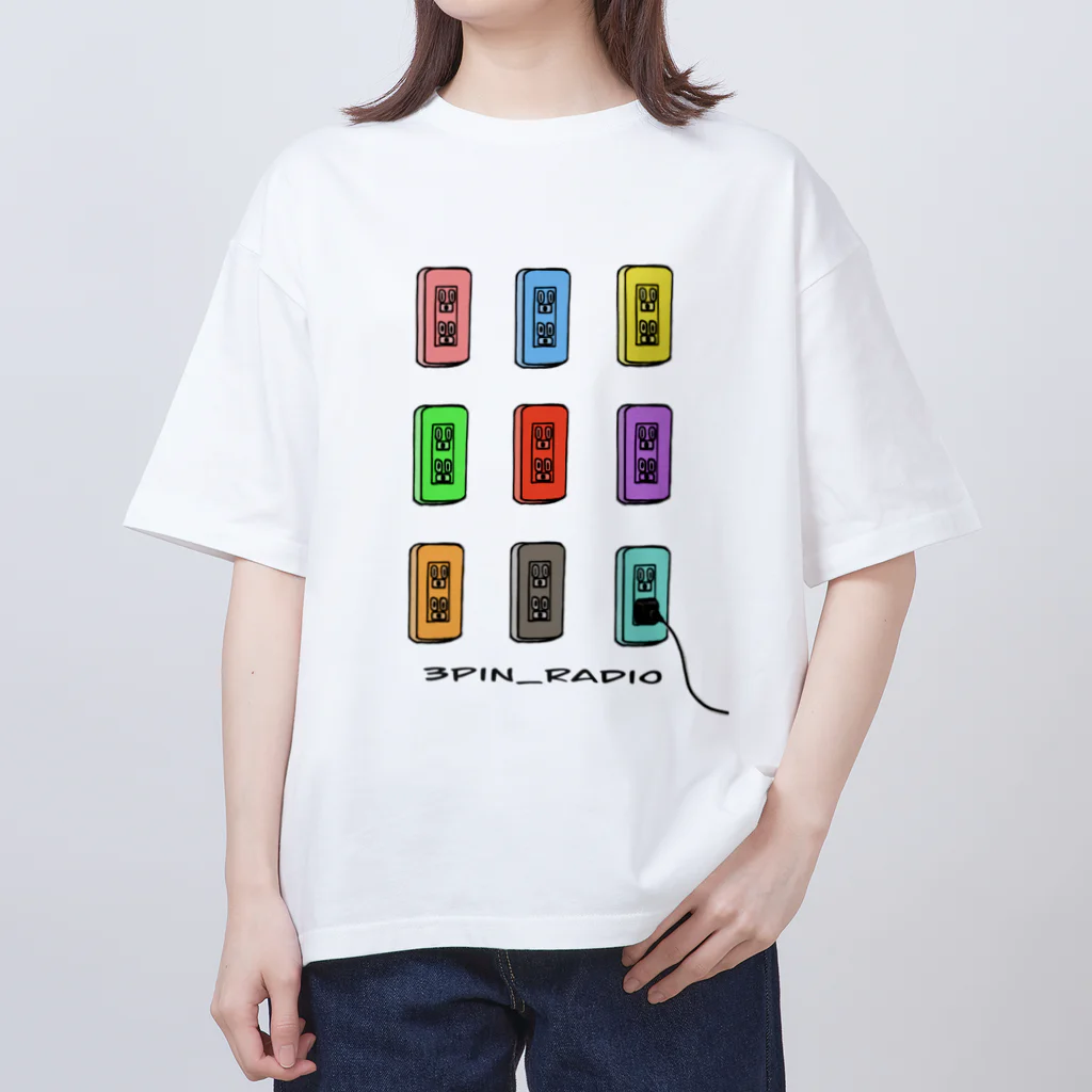 「三つ穴コンセント」オフィシャルショップの三つ穴コンセントTシャツ(ver.FUJI) Oversized T-Shirt