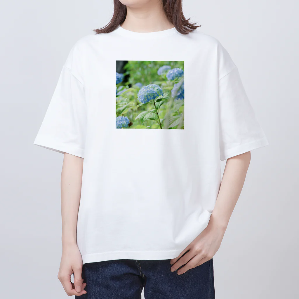 蛍石のhydrangeas オーバーサイズTシャツ