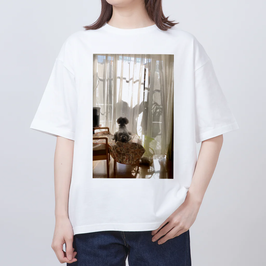 愛犬のグッズの日だまり オーバーサイズTシャツ
