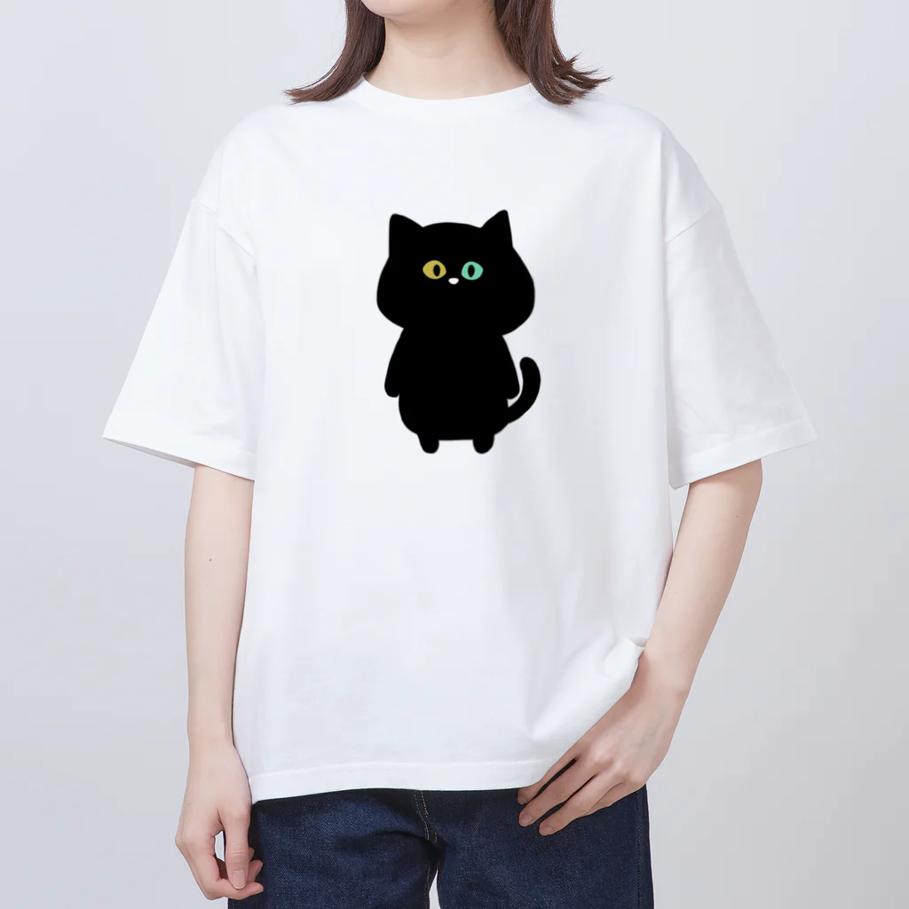 ネムうまるの黒猫 しじみさん Oversized T-Shirt