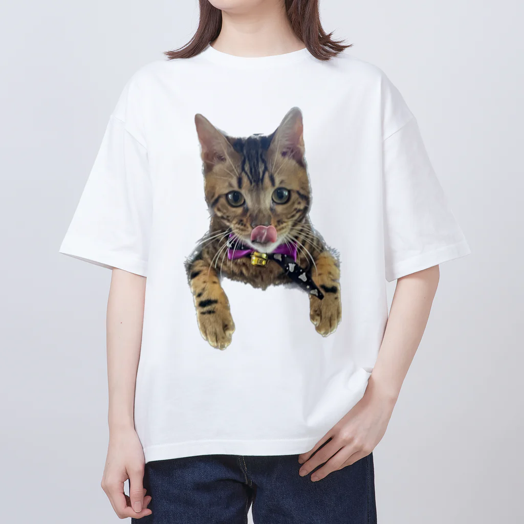 いくママ 猫との毎日のペロリンおむすび オーバーサイズTシャツ