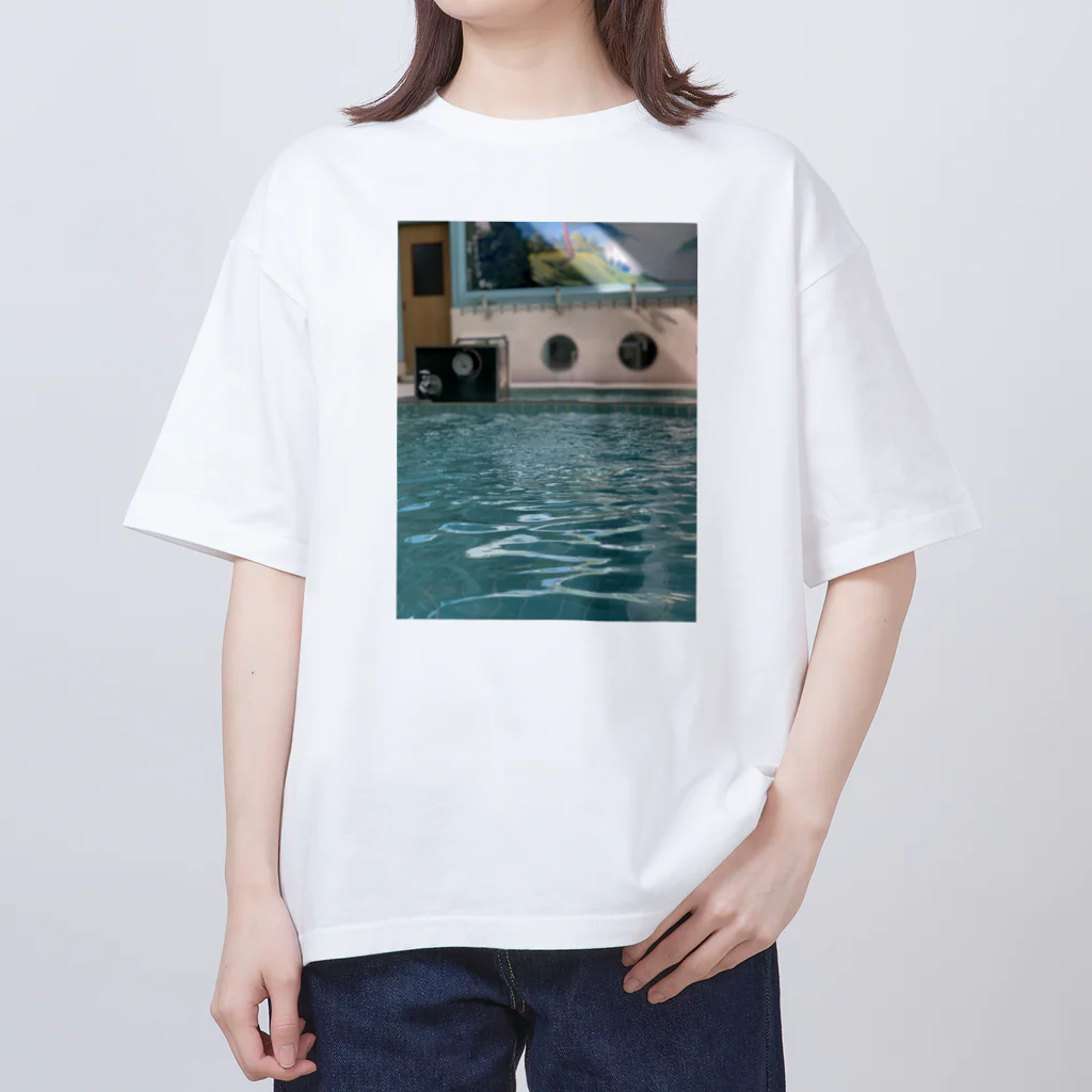 あらかわ銭湯 雲翠泉【三河島】の【雲翠泉】水面Tシャツ Oversized T-Shirt