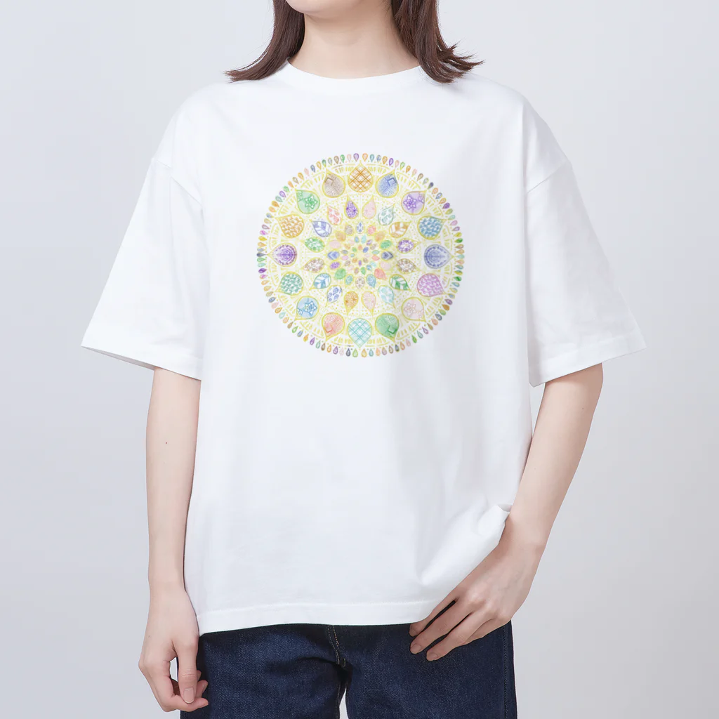 光のフラーレン33の光の曼荼羅　ひかり オーバーサイズTシャツ