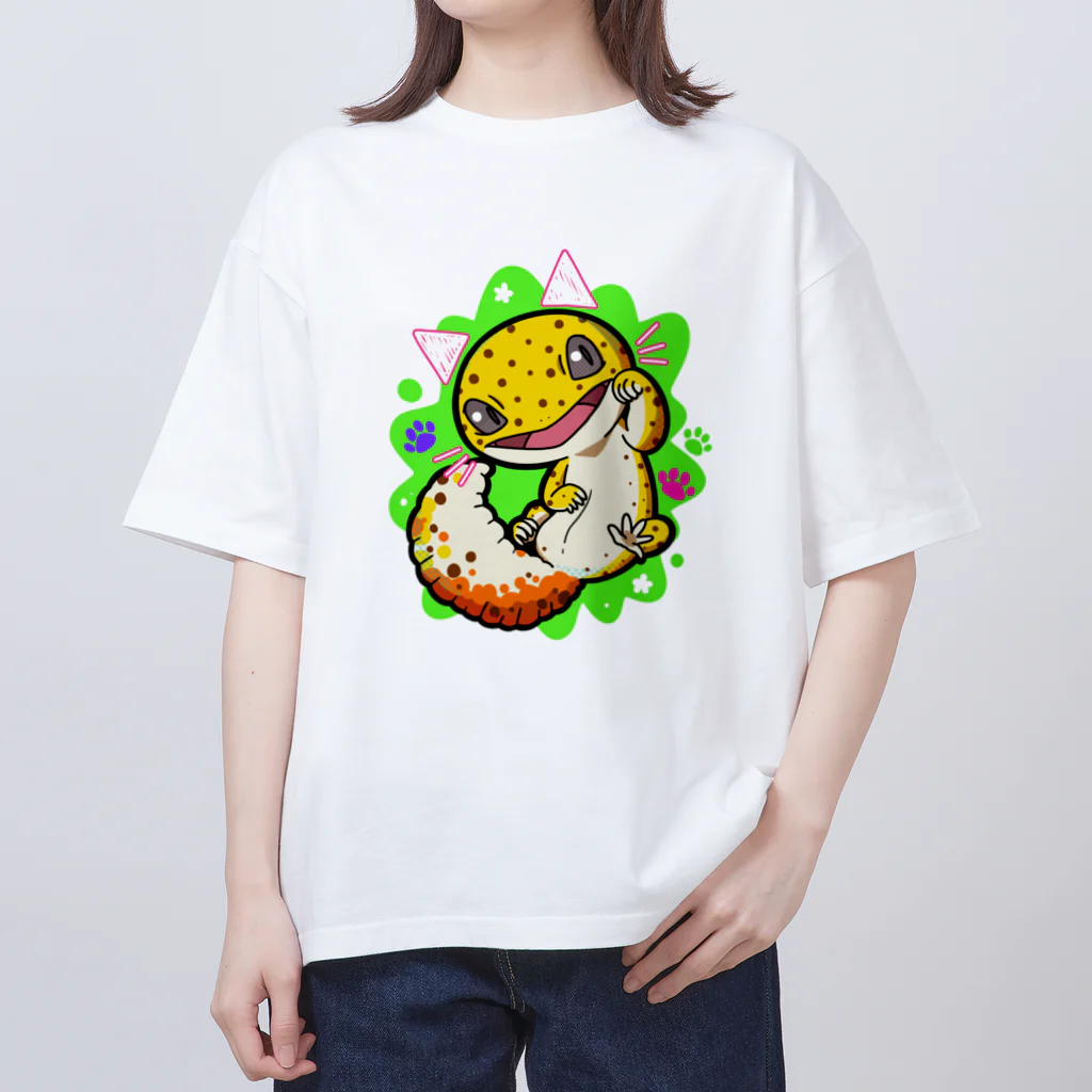 しっぽ王国の招き猫ヤモリ Oversized T-Shirt