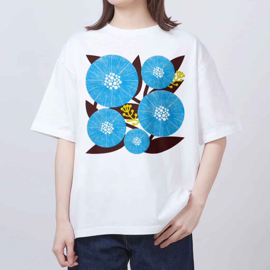 yucca-ticcaの花模様１ オーバーサイズTシャツ