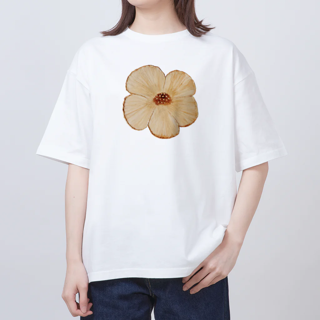 eclat-misaのflower series オーバーサイズTシャツ