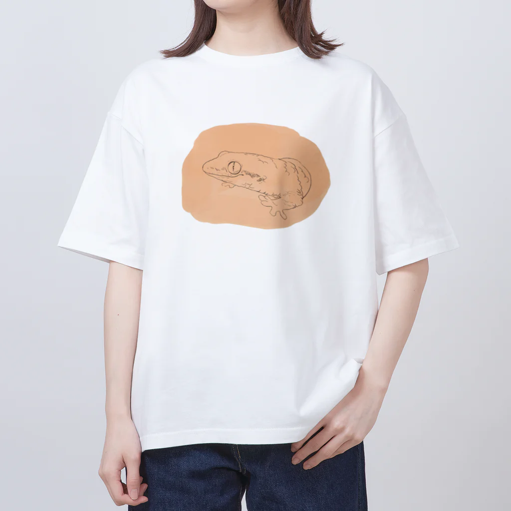 鮫山のオオバクチヤモリ オーバーサイズTシャツ