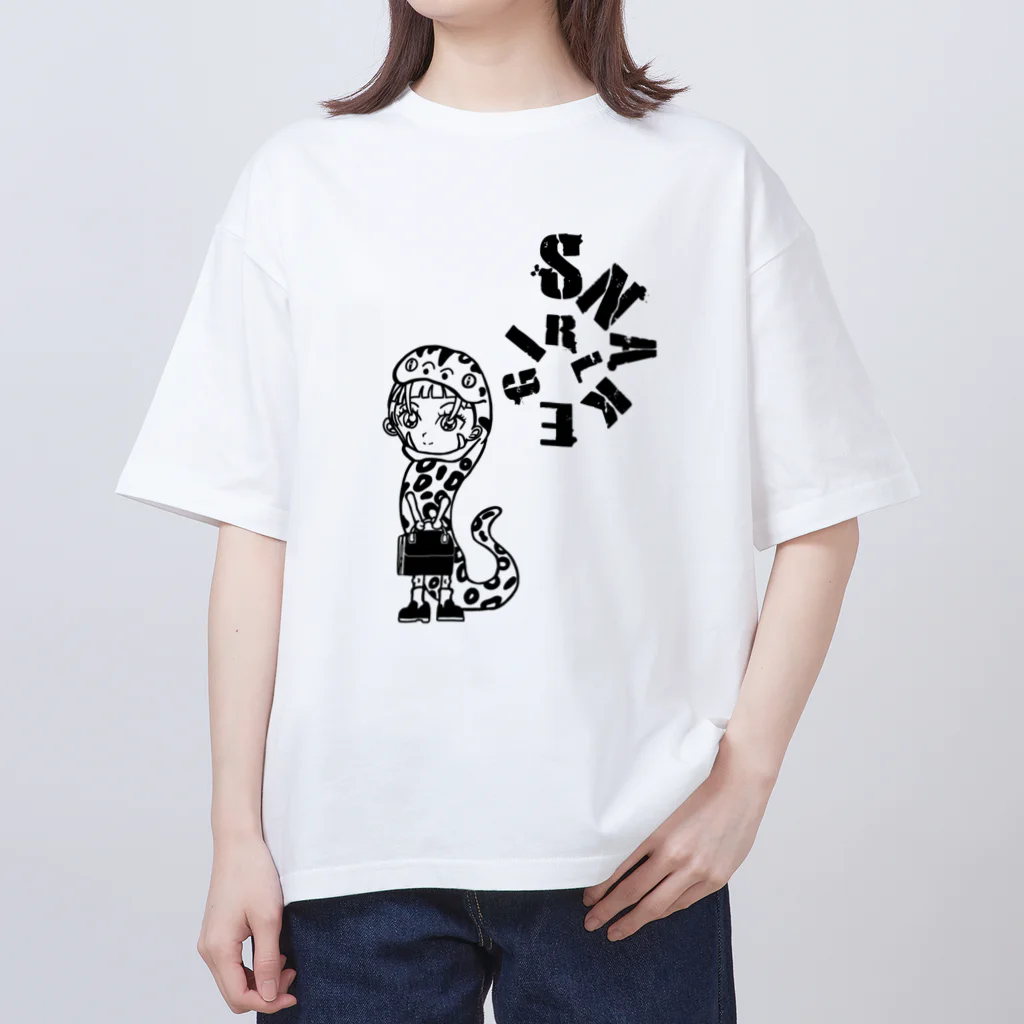 akapantoriのSNAKEGIRL Oversized T-Shirt