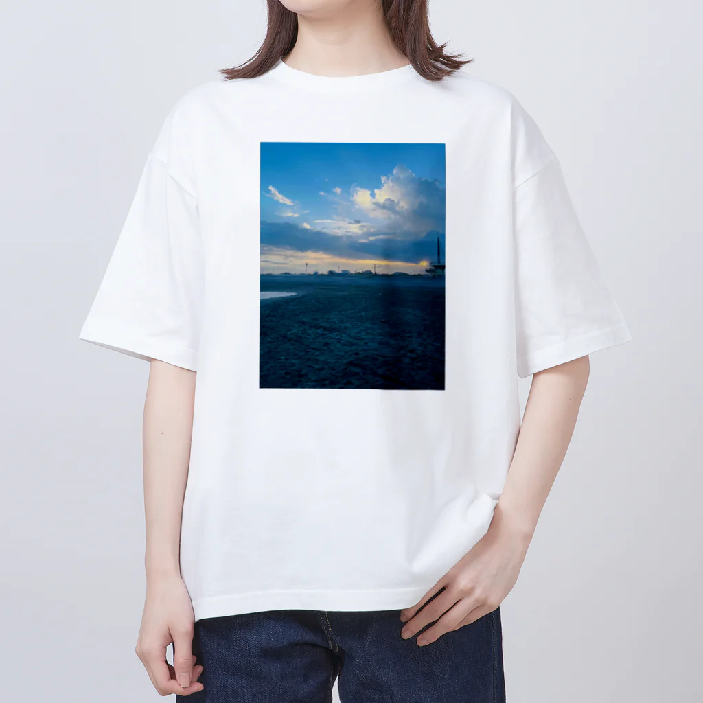 豊風本舗の九十九里浜　浜辺 オーバーサイズTシャツ