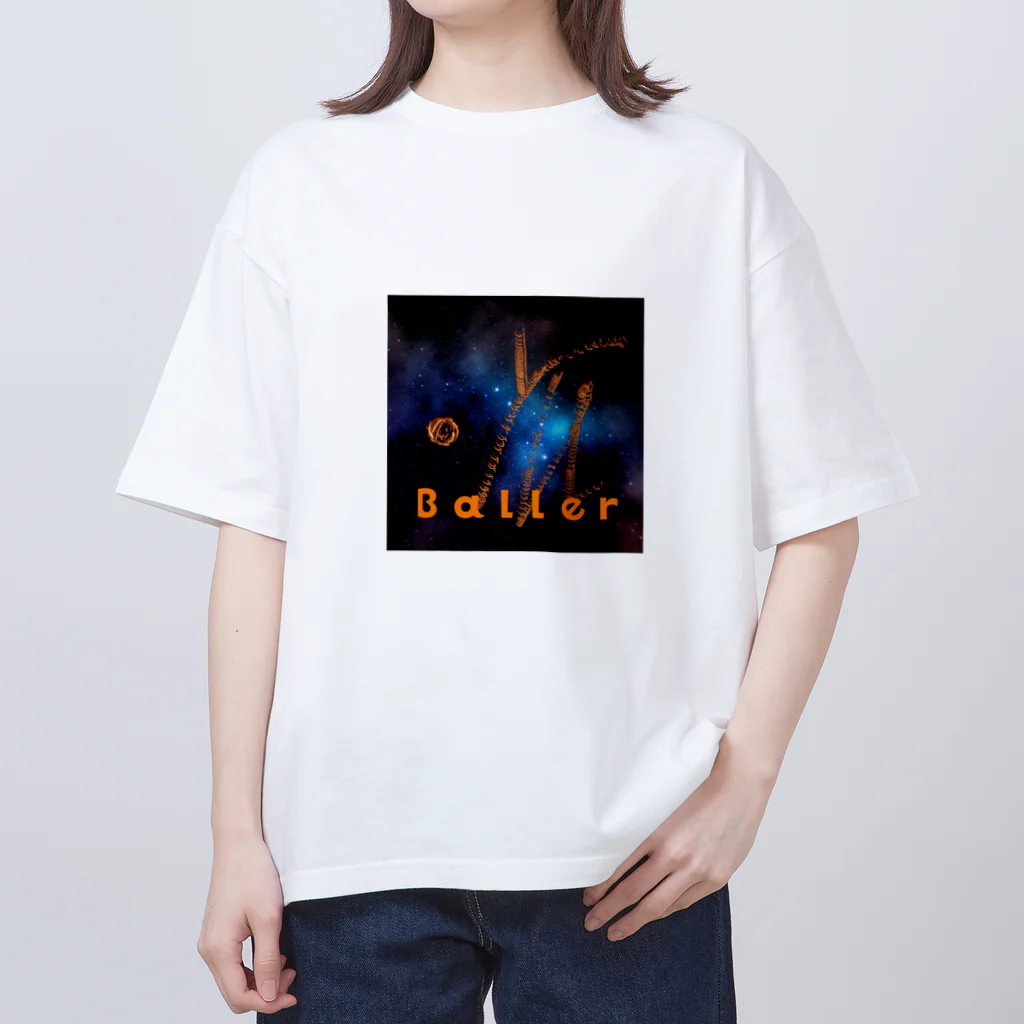 BallerのオーバーサイズTシャツ