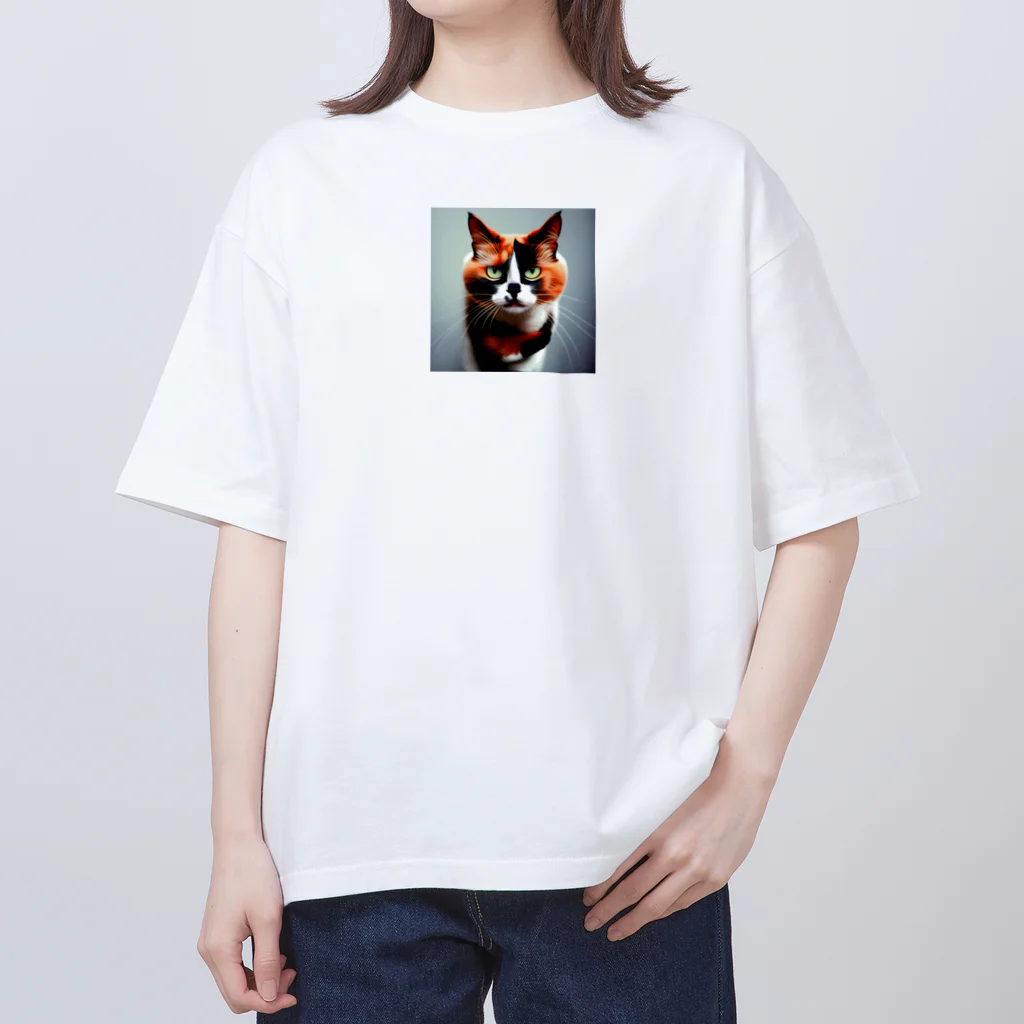 den_hartの我慢顔の三毛猫くん Oversized T-Shirt
