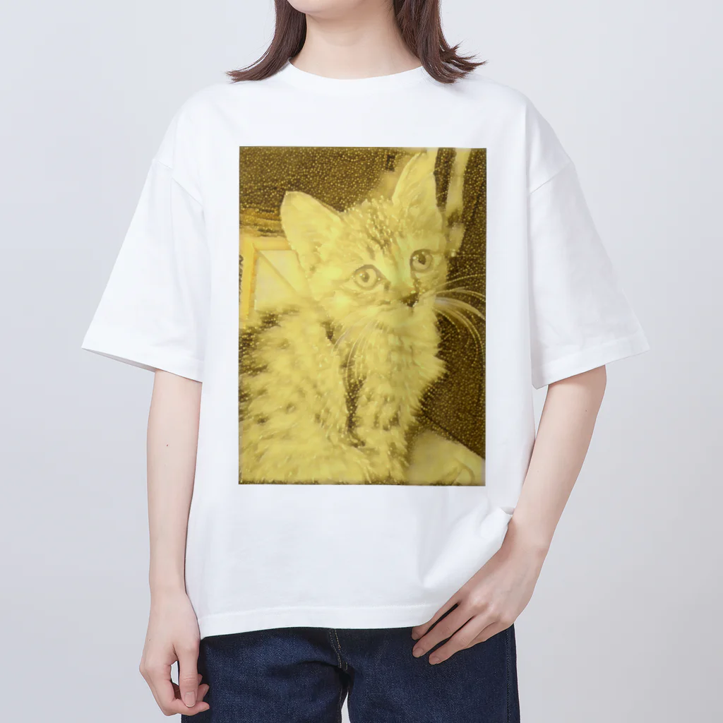 金色猫のキラキラネコ オーバーサイズTシャツ