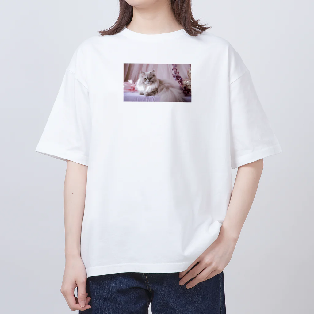 はんなり女史のラベンダー色の猫 オーバーサイズTシャツ