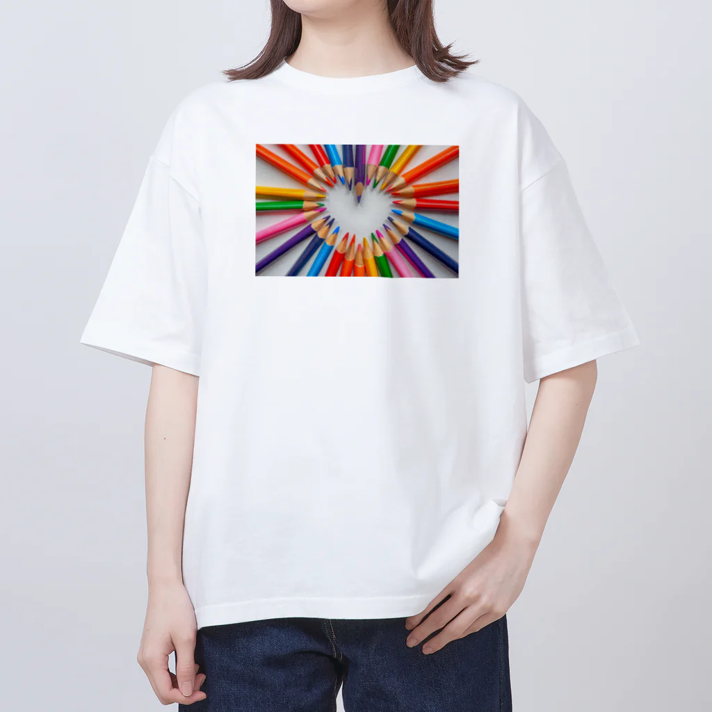 invitationのカラフルハート オーバーサイズTシャツ