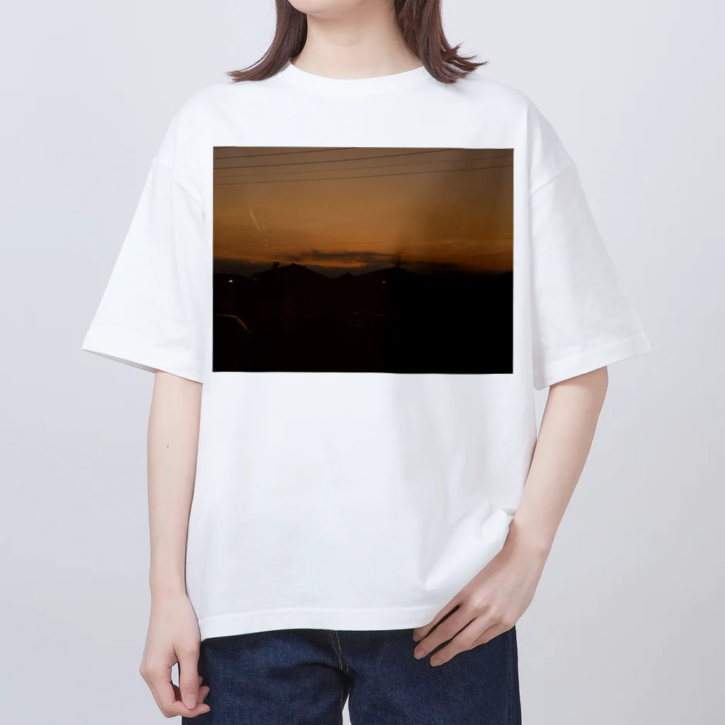 Mi-NtOの夕焼け Oversized T-Shirt