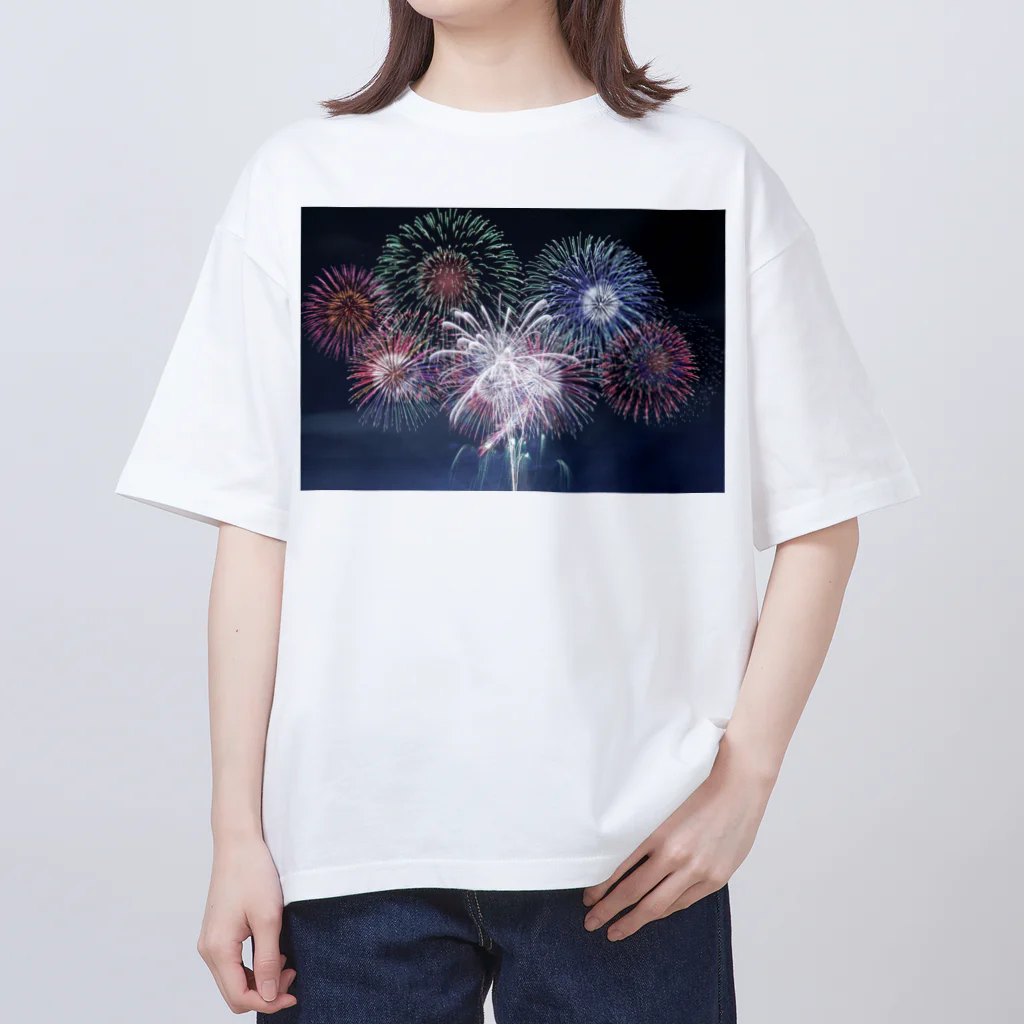 はろーの花火 Oversized T-Shirt