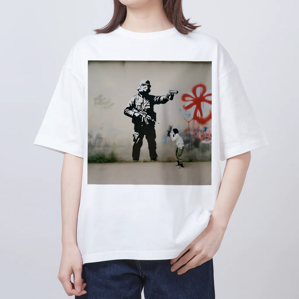 むぎライアンの戦争と平和 Oversized T-Shirt