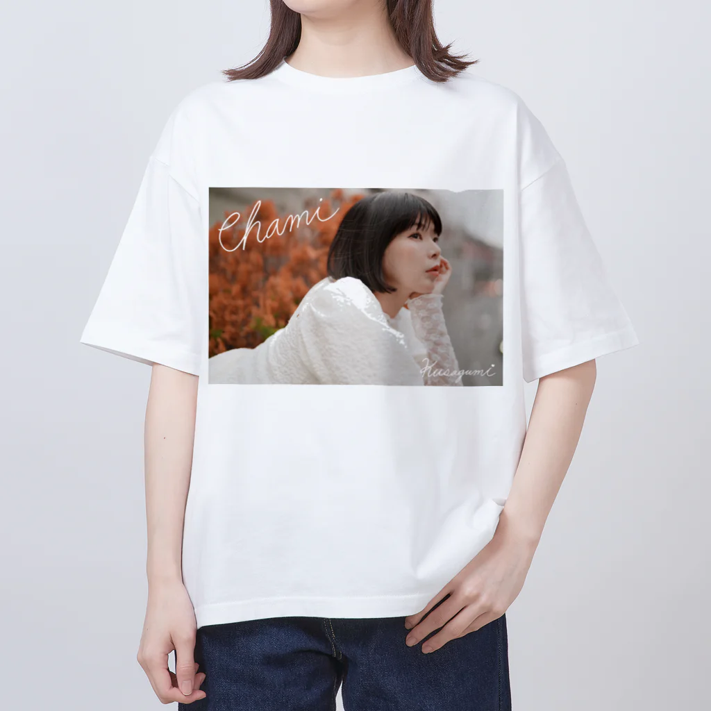 彩羽真矢のらくがきショップの彩羽真矢 ナチュラルポートレート Oversized T-Shirt