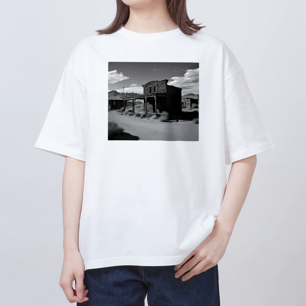 崖っぷちのポニョの"Nostalgia Ville：さびれた町の魅力を感じるグッズ" Oversized T-Shirt