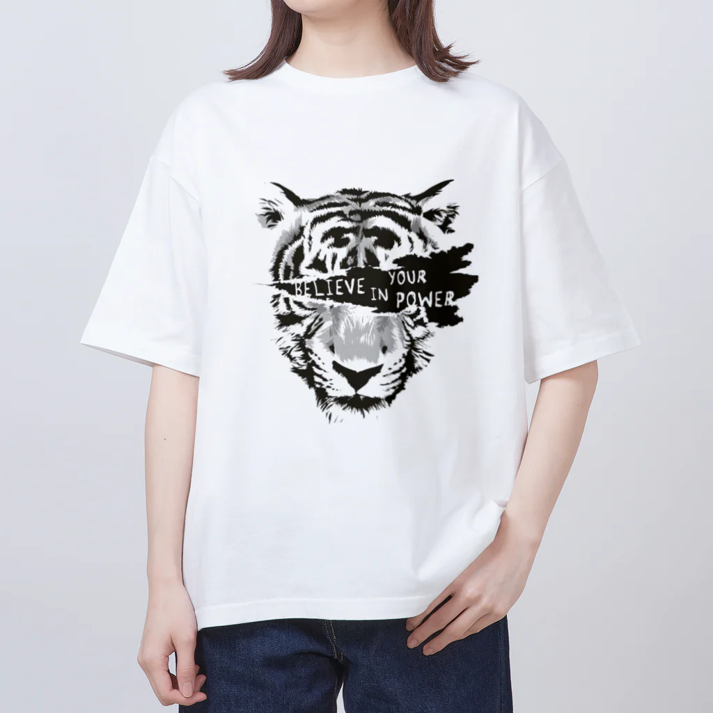 シャシャキオリジナルの脱走中の虎さん Oversized T-Shirt