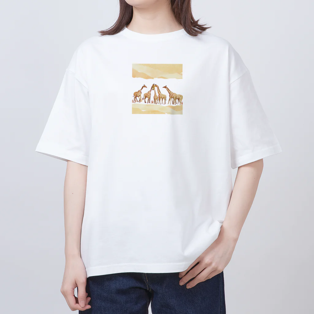 Tina97710のサバンナジラフ Oversized T-Shirt