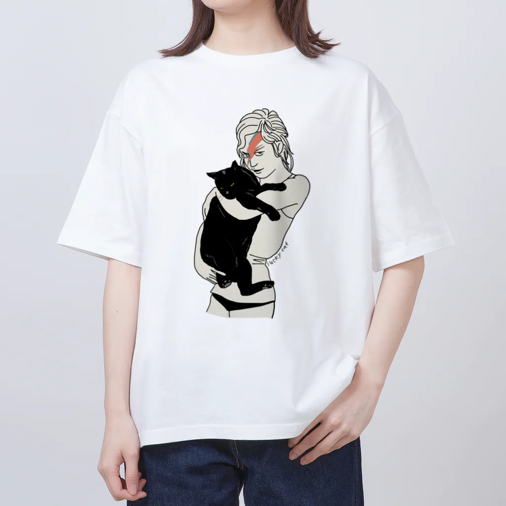 小鳥と映画館のイナズマメイクの女性と黒猫 Oversized T-Shirt