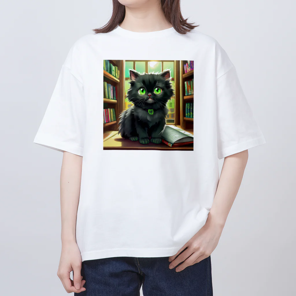 yoiyononakaの図書室の黒猫01 オーバーサイズTシャツ