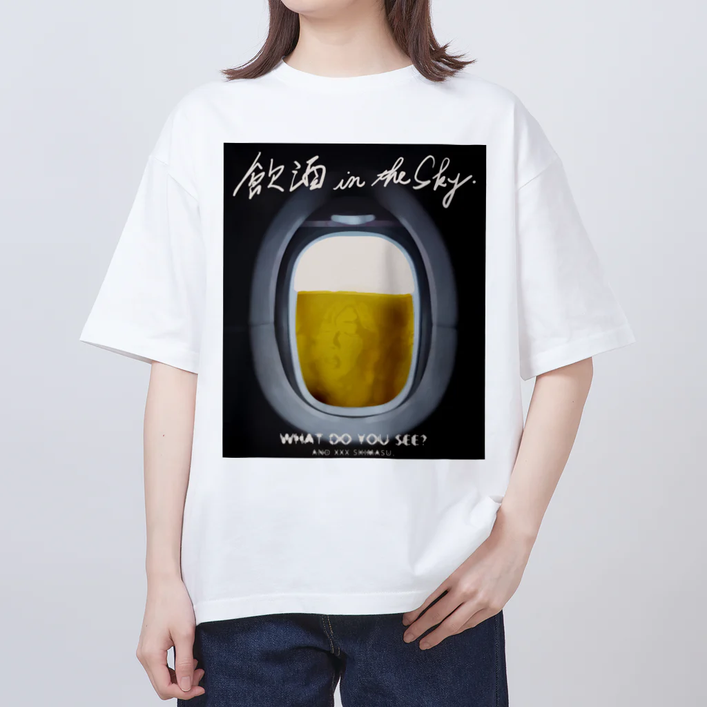 GOOD VIBES CATSの飲酒 in the sky Oversized T-Shirt