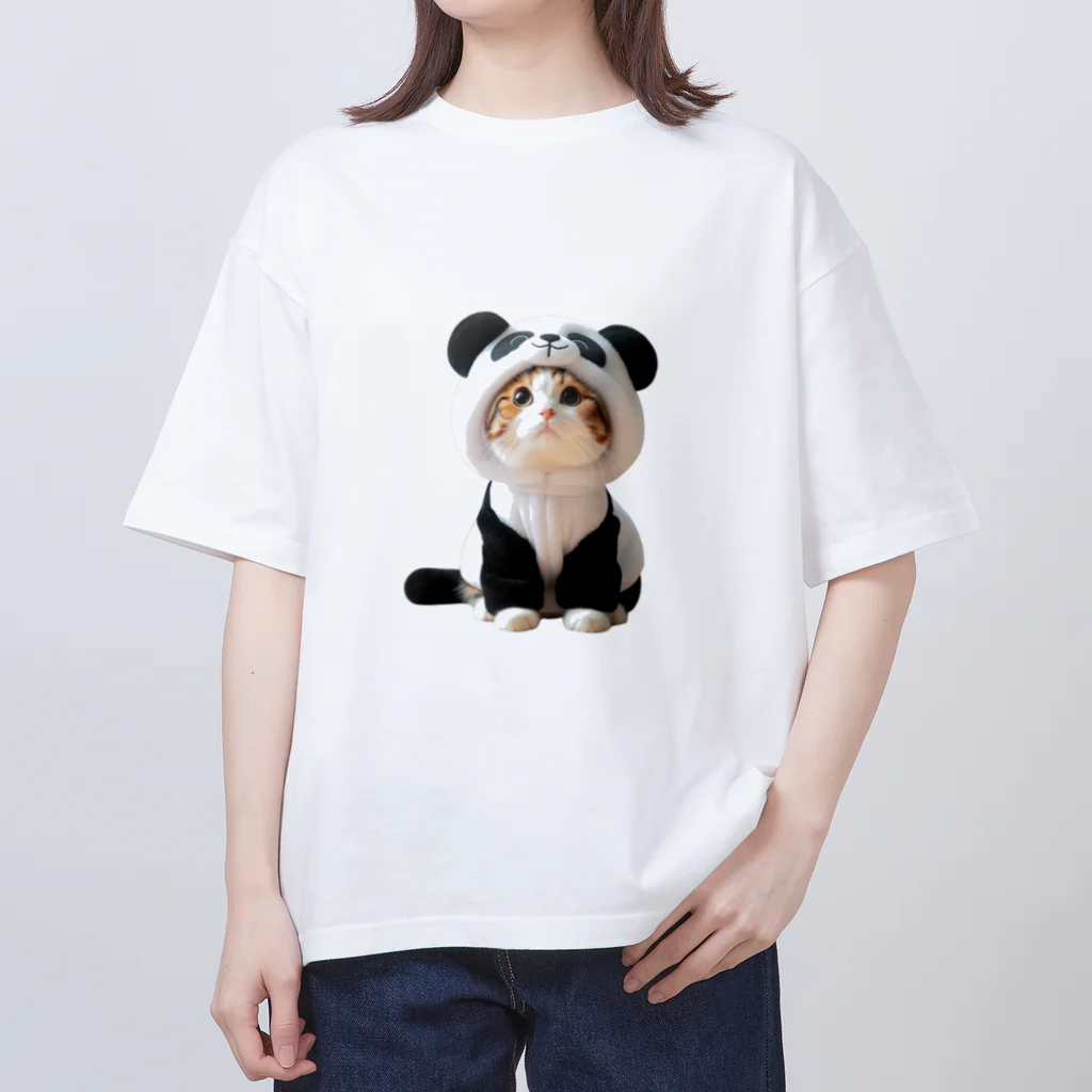 bui0000のパンダ？いいえ、ネコです オーバーサイズTシャツ