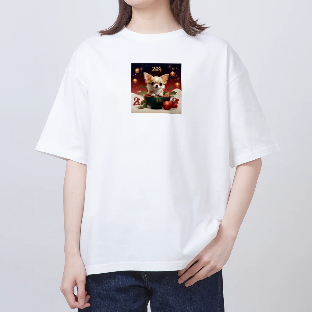 チワワ愛好家ショップのクリスマスからお正月へと華やかなトランスフォーメーション Oversized T-Shirt