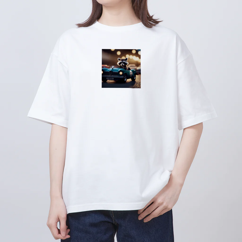 araiguma_shopのカーレースに参加しているアライグマ Oversized T-Shirt