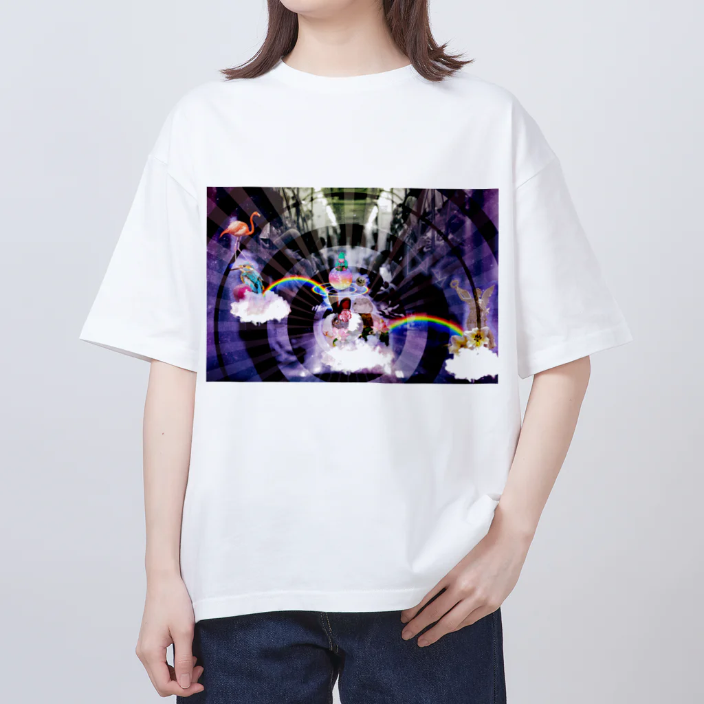 人類と宇宙の心霊写真（うさぎ降臨） Oversized T-Shirt