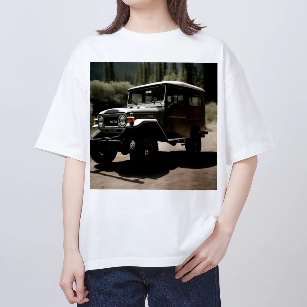 Vintage MotorVehicleのトヨタ・ランドクルーザー Oversized T-Shirt