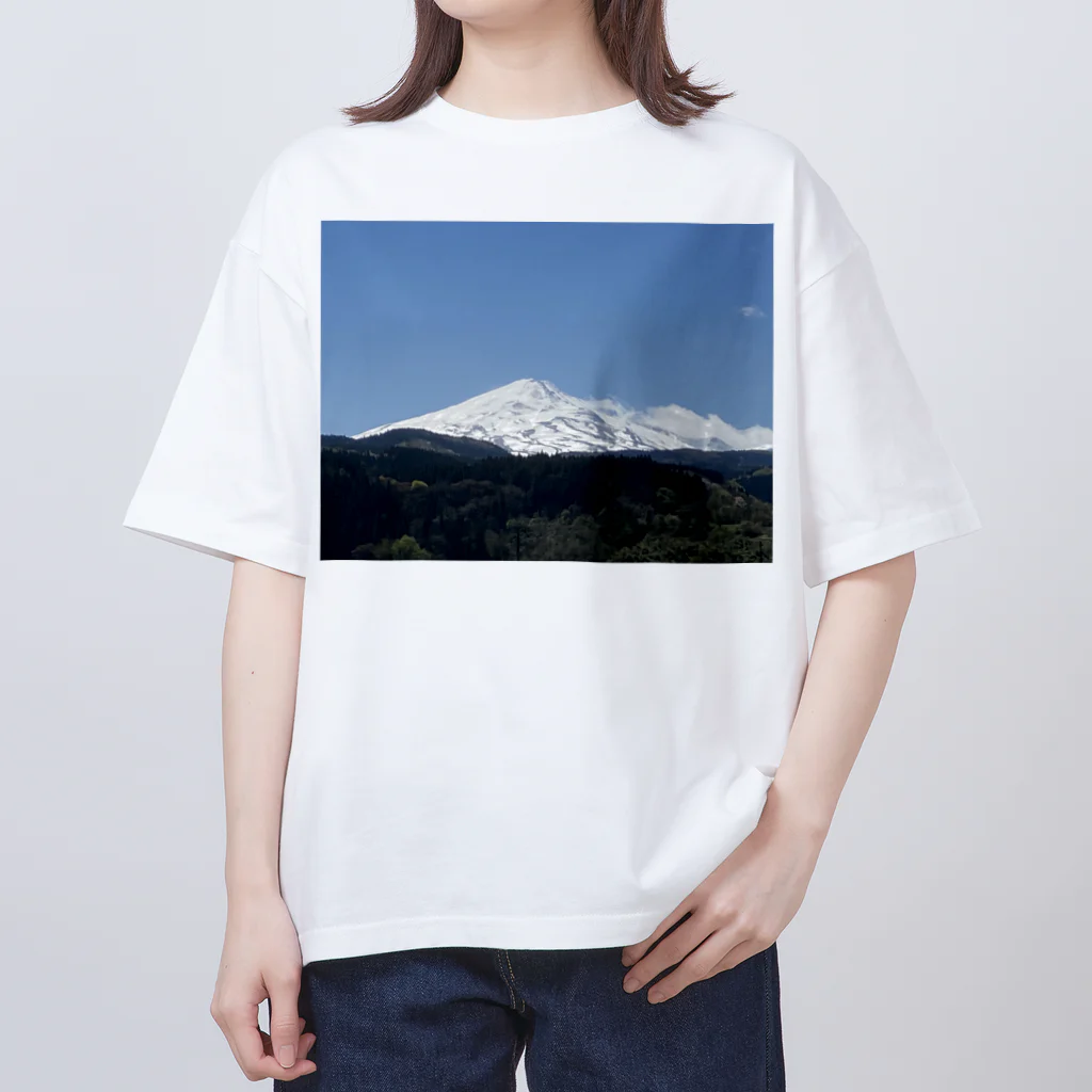 otobokemama06の鳥海山 オーバーサイズTシャツ