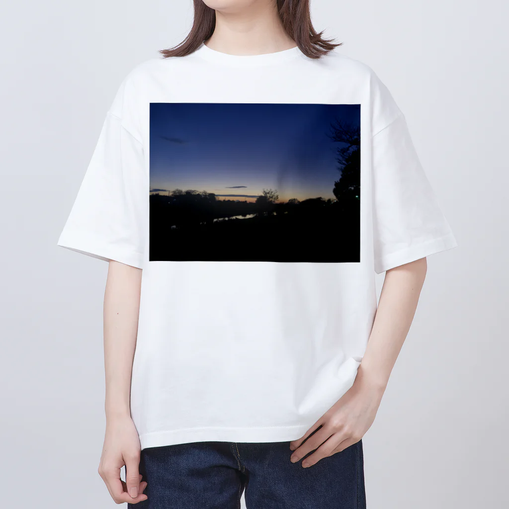 Sango23のブルーモーメント Oversized T-Shirt