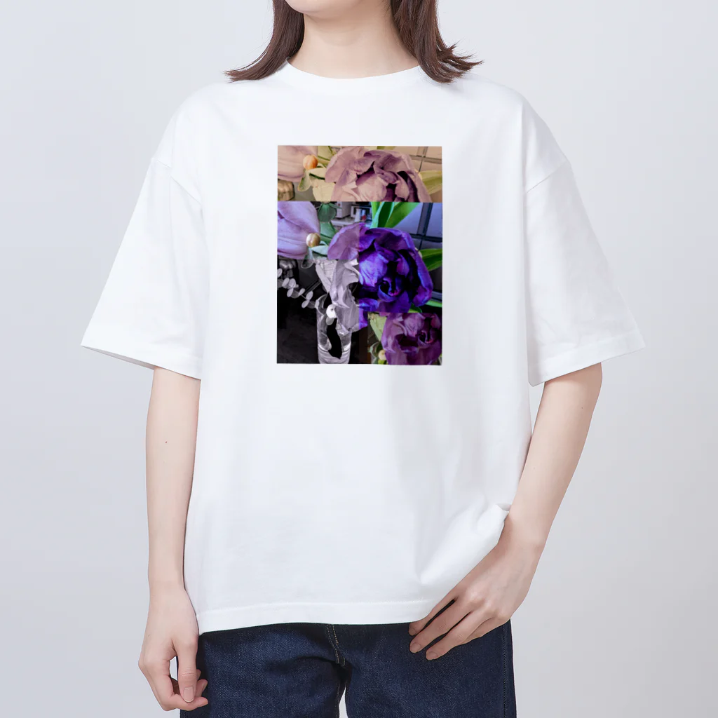 たんぽぽのむらさき色のpurpleチューリップ オーバーサイズTシャツ