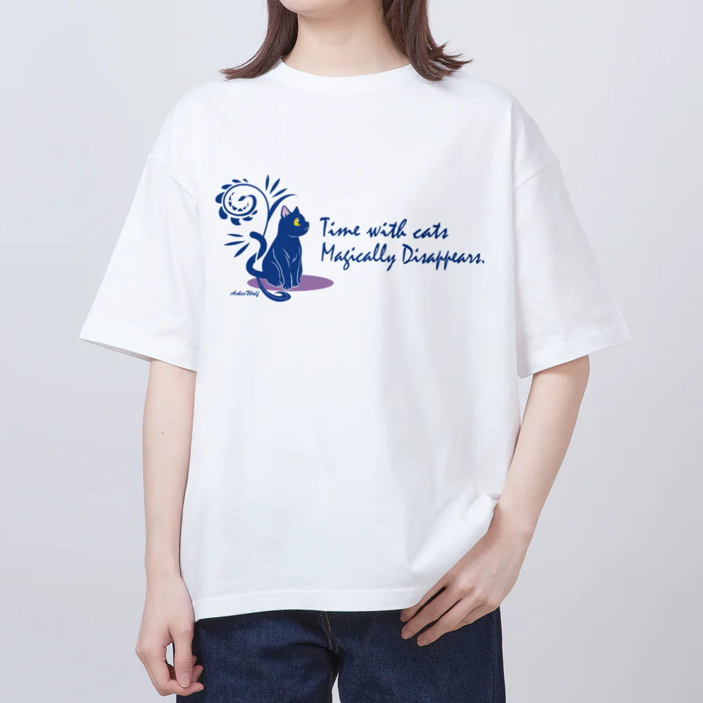 AckeeWolf Art Shopのネコとの時間は魔法のよう　アパレルタイプ Oversized T-Shirt